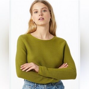 Cyprus Olive Green Thin Knit Sweater Size Large